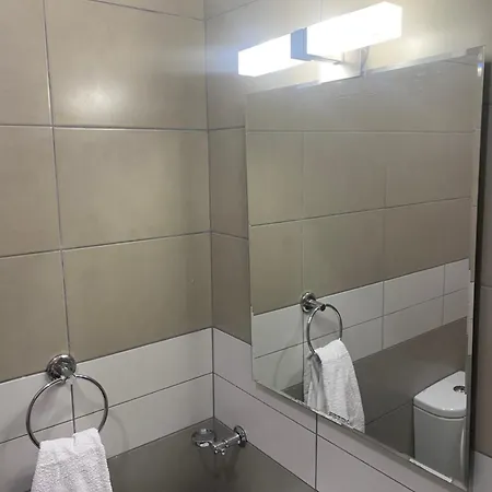 Enid - Two Bedrooms And Two Bathrooms *